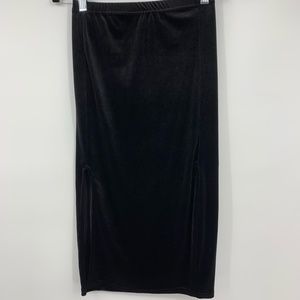 Boohoo 4 skirt Velvet split side‎ midi Black